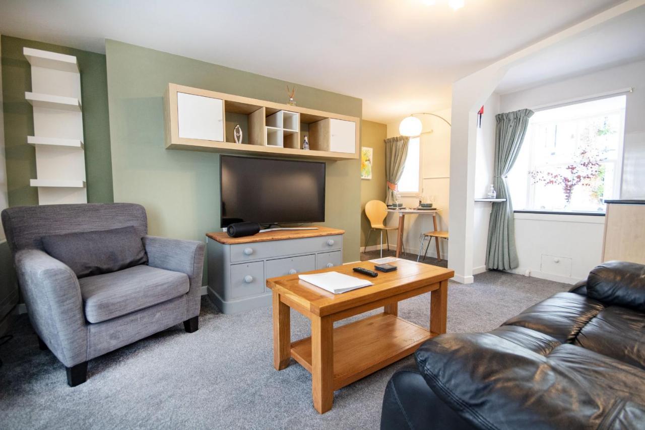Alexander Cottage Inverness Bagian luar foto